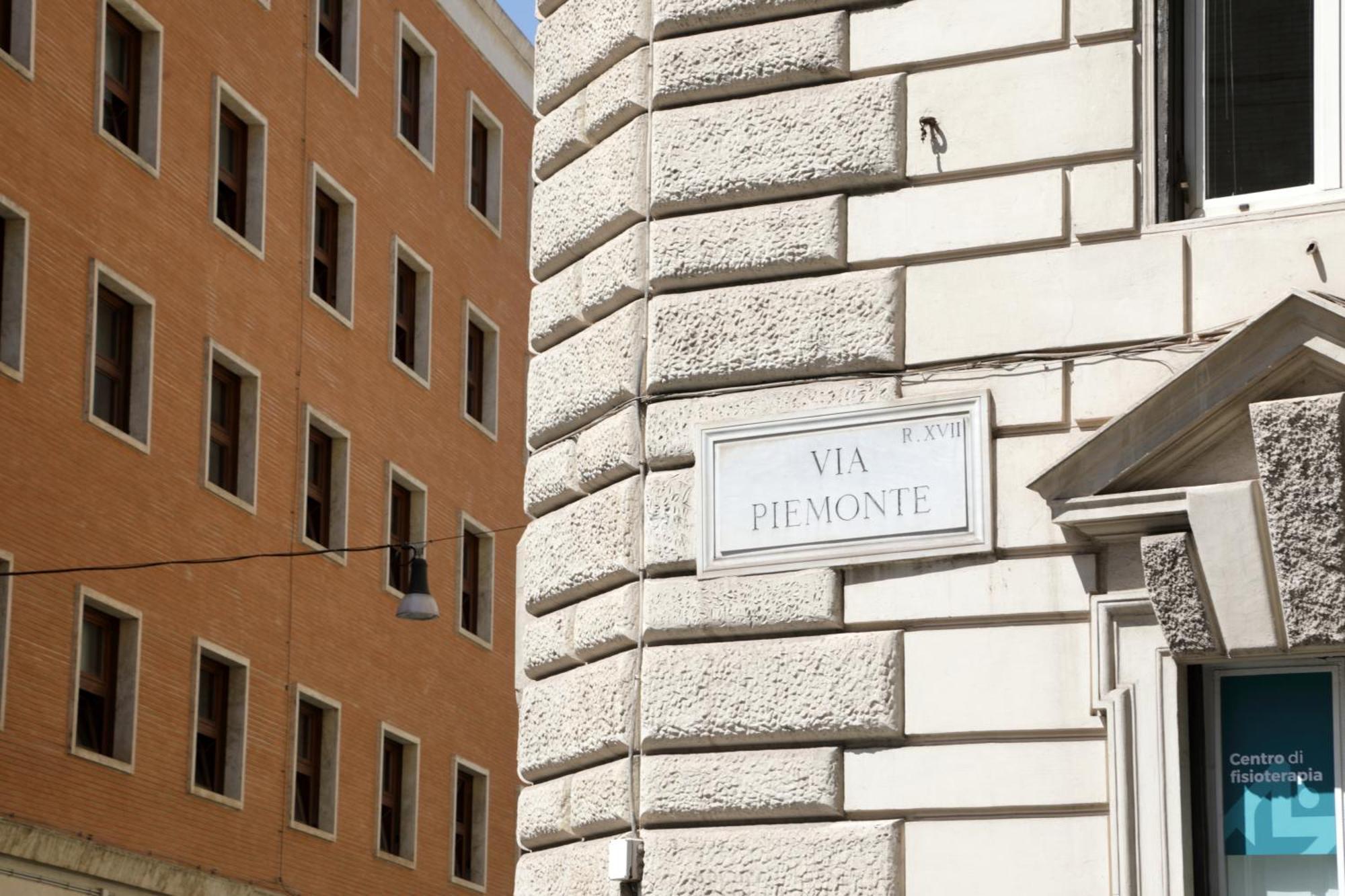 The Right Place 4U Piemonte Apartment Ρώμη Εξωτερικό φωτογραφία